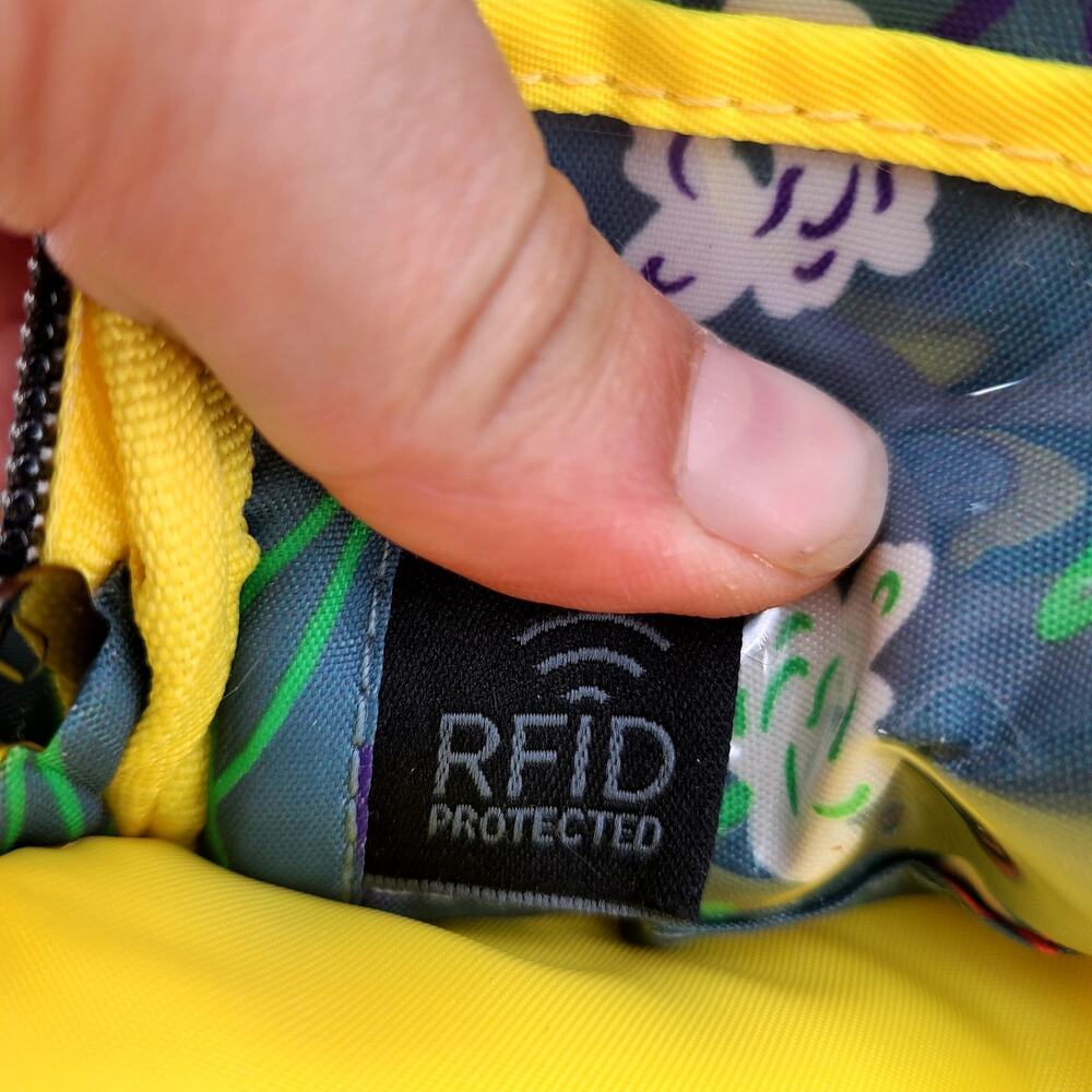 Lug Skeeter Crossbody Bag Yellow Zip Top Adjustable Convertible Purse RFID - Picture 6 of 10
